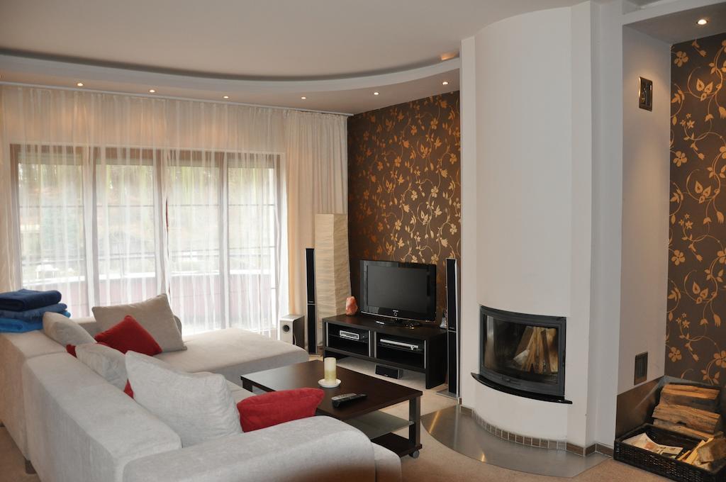 Apartman Bila Hora - Roudna Plzeň Extérieur photo